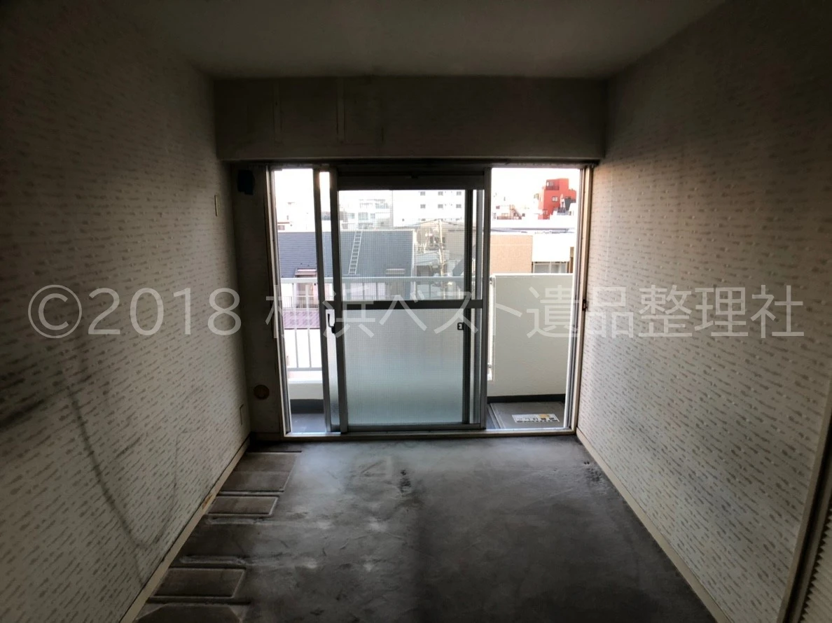 寝室作業後