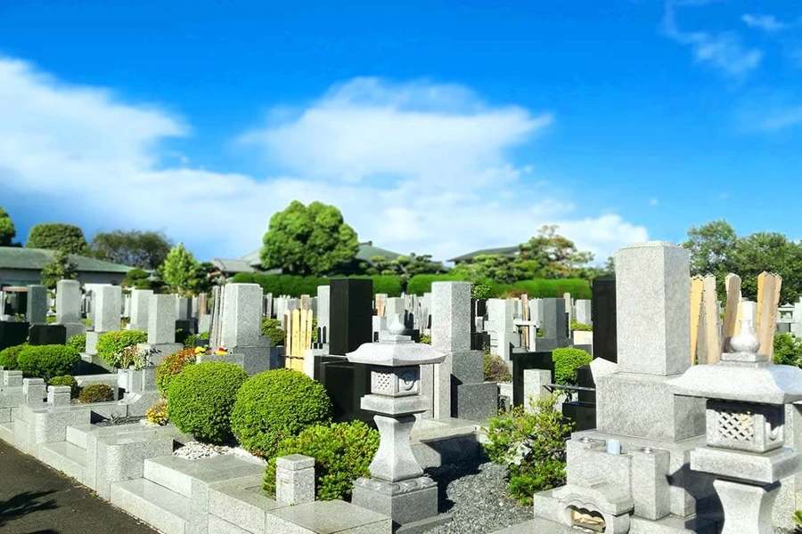 お墓の相続と管理：家族が知るべきお墓相続の手続きと注意点