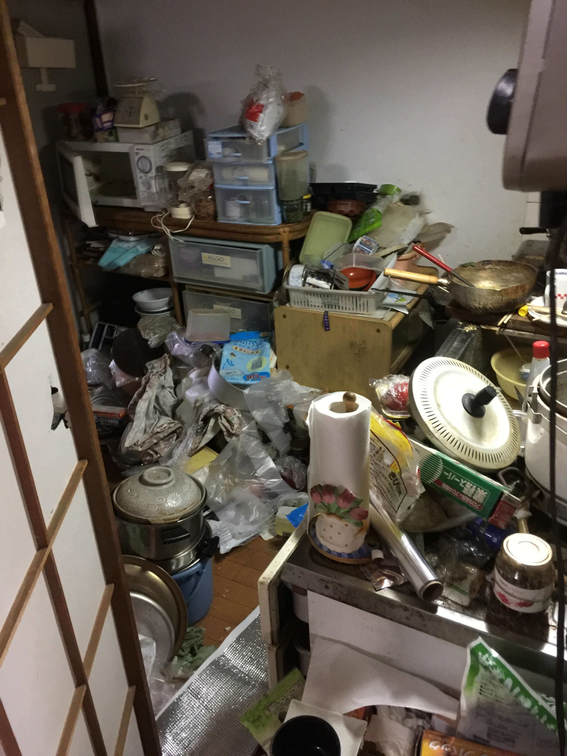 遺品整理作業前の状態