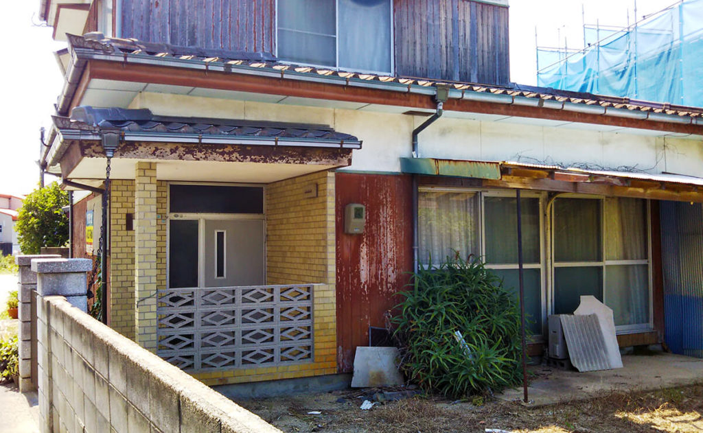 空き家の一戸建ての画像