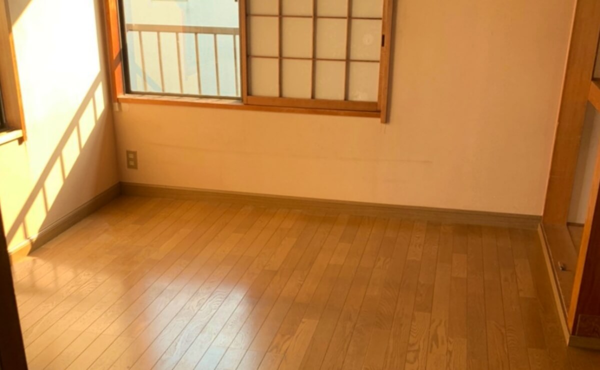 遺品整理後の部屋の画像